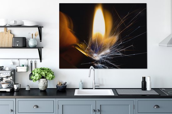 Canvas Schilderij Abstracte weergave vonken uit aansteker - 120x90 cm - Wanddecoratie