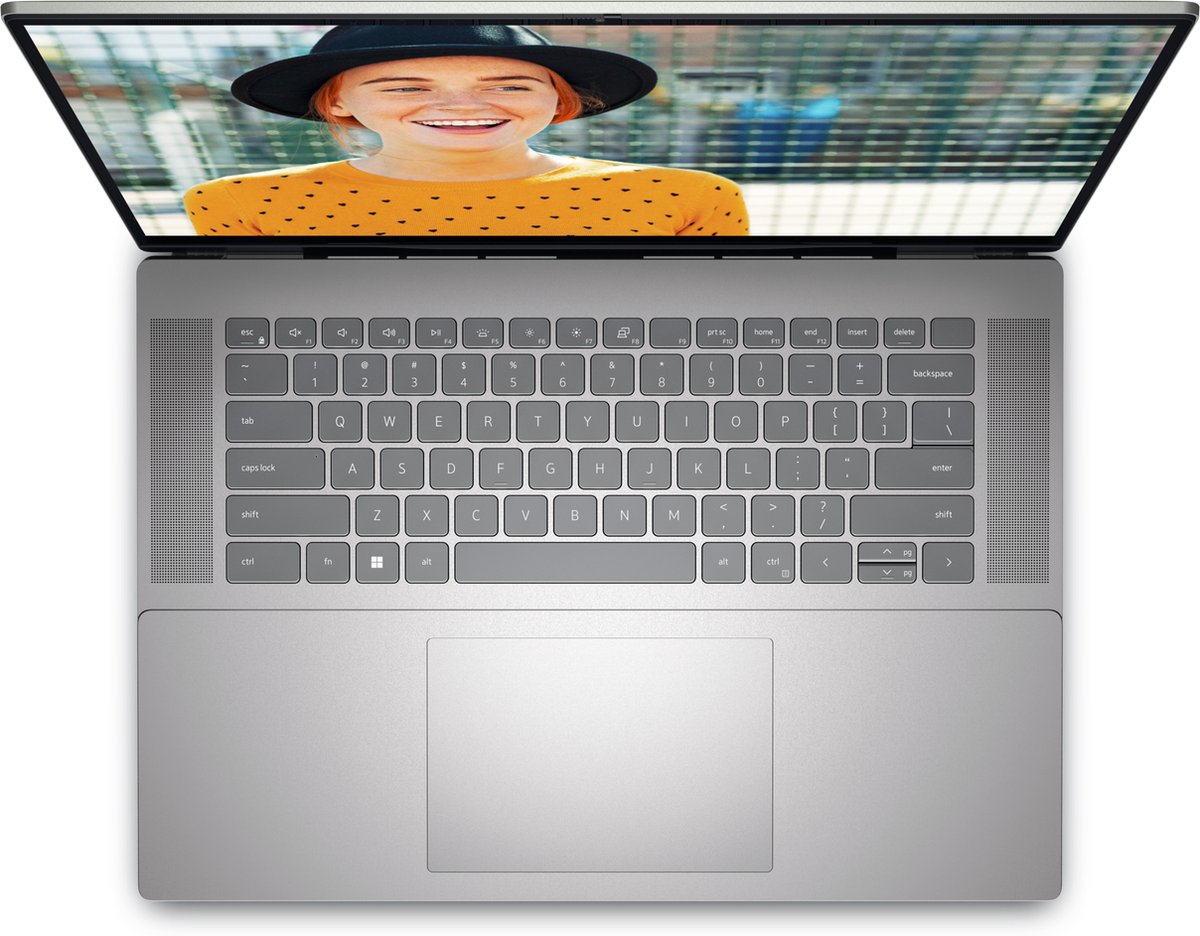 【DELL】Inspiron16 5625 ryzen7 16GB 512GB Dell Inspiron 16 5625, Ryzen 7 5825U - Notebookcheck.nl