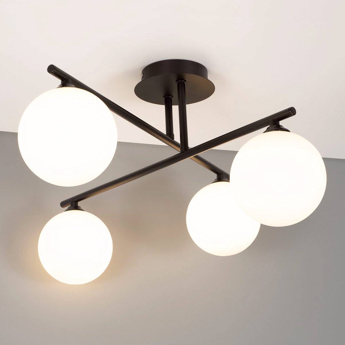 LumenXL - Elegante plafondlamp, 4-lichts zwart - Nymo