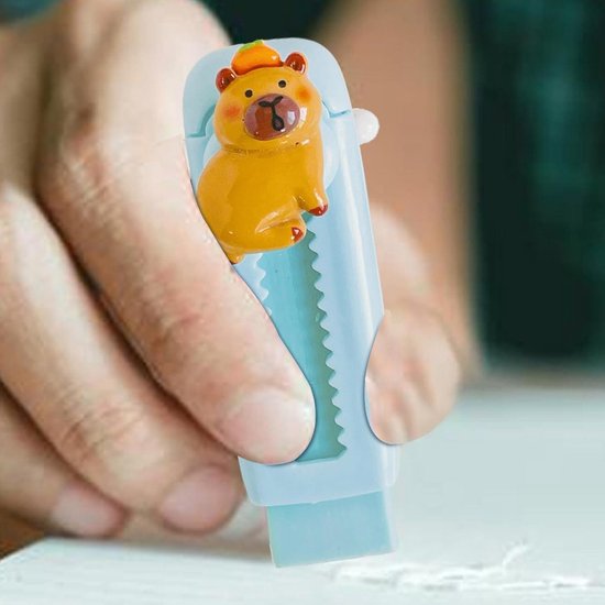 Neuer süßer Capybara-förmiger manueller Bleistiftspitzer, tragbarer