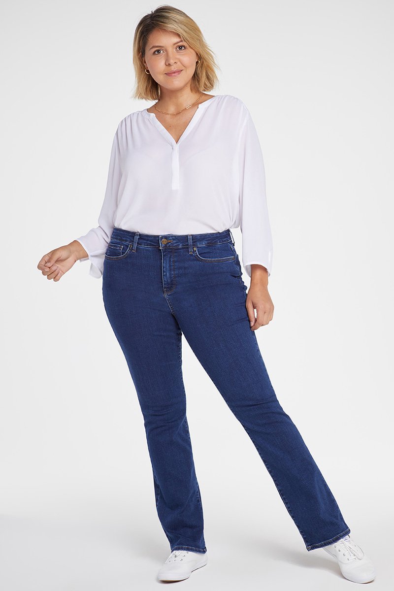 Barbara Bootcut Mediumblauw Premium Denim (Plus)
