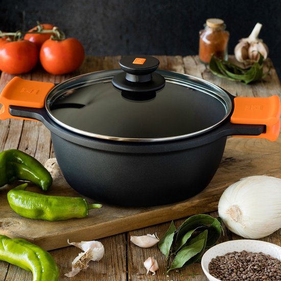 BRA Efficiënte braadpan 28 cm van gegoten aluminium met anti-aanbaklaag