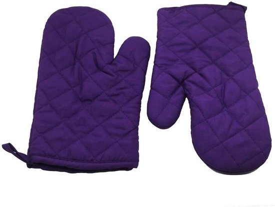 Ovenhandschoenen voor veiligheid tijdens het bakken Ovenhandschoenen voor veiligheid tijdens het bakken