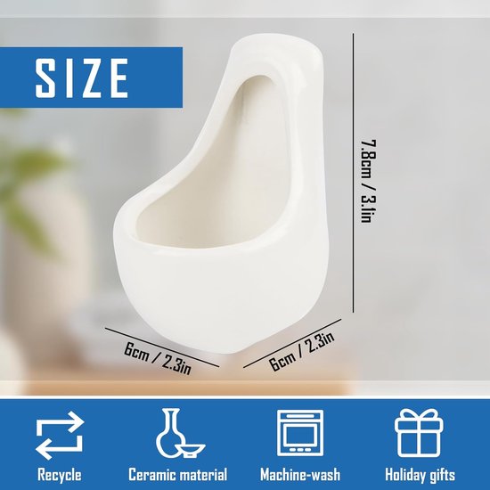 Witte keramische urinoir-vormige borrelglaasjes, 7.8cm hoog, 6cm breed, keramisch materiaal.