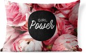 Buitenkussens - Tuin - Quote voor thuis 'Girl power' met een achtergrond van roze bloemen - 60x40 cm