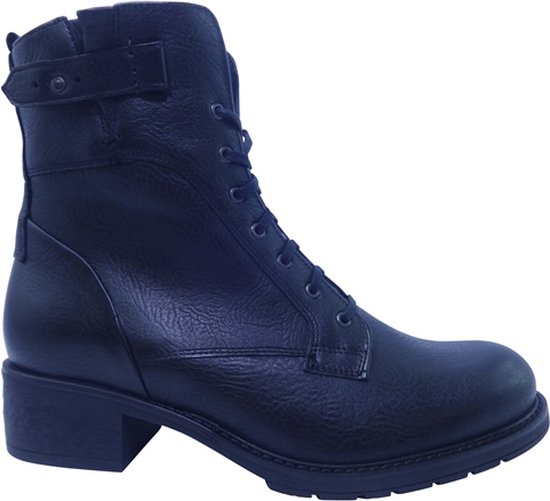 Zwarte leren veterboot met gespdetail en blockhak.