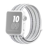 Voor Apple Watch Series 6 & SE & 5 & 4 40 mm / 3 & 2 & 1 38 mm nylon lus horlogeband (witte krijtstreep)