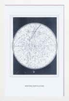 JUNIQE - Poster in houten lijst Northern Constellations II -40x60