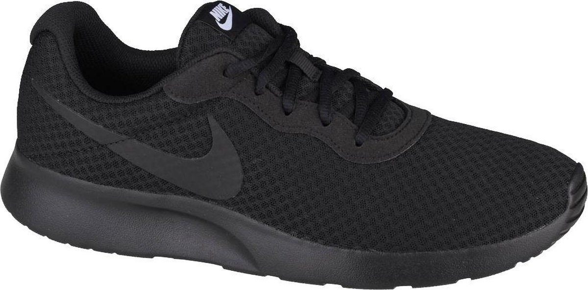 Nike Tanjun Dames Sneakers - Black/Black-White - Maat 38 | bol.com
