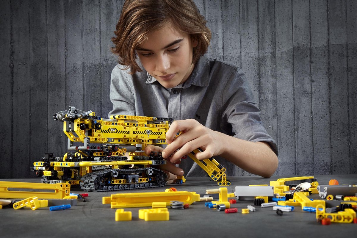 Hors Série #10 Tuto Méca, réparer un carénage en fabricant de la colle Lego  