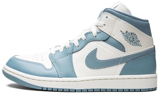 Air Jordan 1 Mid UNC (2022)