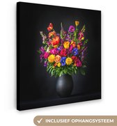 Canvas schilderij 90x90 cm - Exclusieve wanddecoratie Felgekleurd - Bloemen - Vaas - Muurdecoratie woonkamer - Slaapkamer decoratie - Kamer accessoires - Schilderijen op canvas