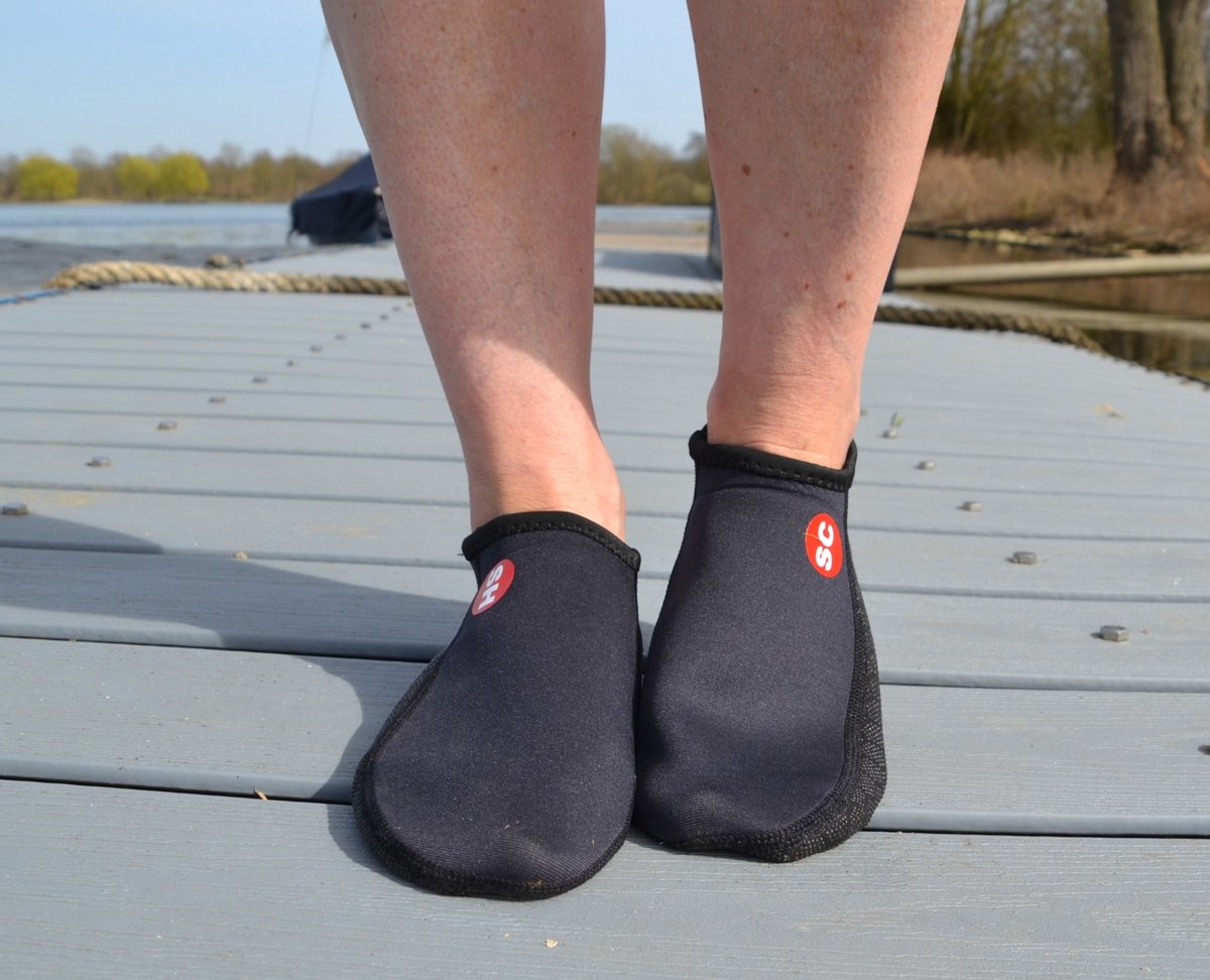 Neopreen zomer zwemsokken 2mm Neopreen zomer zwemsokjes - Unisex | Swim Chicky & Swim Hunky | Maat 41