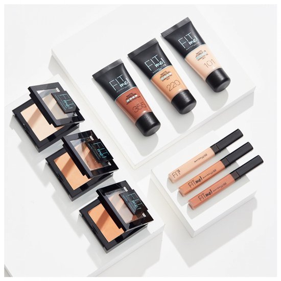 Maybelline New York - Fit Me Matte + Poreless Powder - 220 Natural - Matterend Poeder welke Poriën Zichtbaar Verkleind - 9 gr.