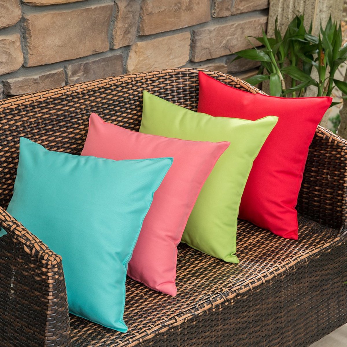Ibenzoa Set van 4 Luxe Waterafstotende Kussenhoezen voor Binnen en Buiten, Sierlijk en Weerbestendig Design rood