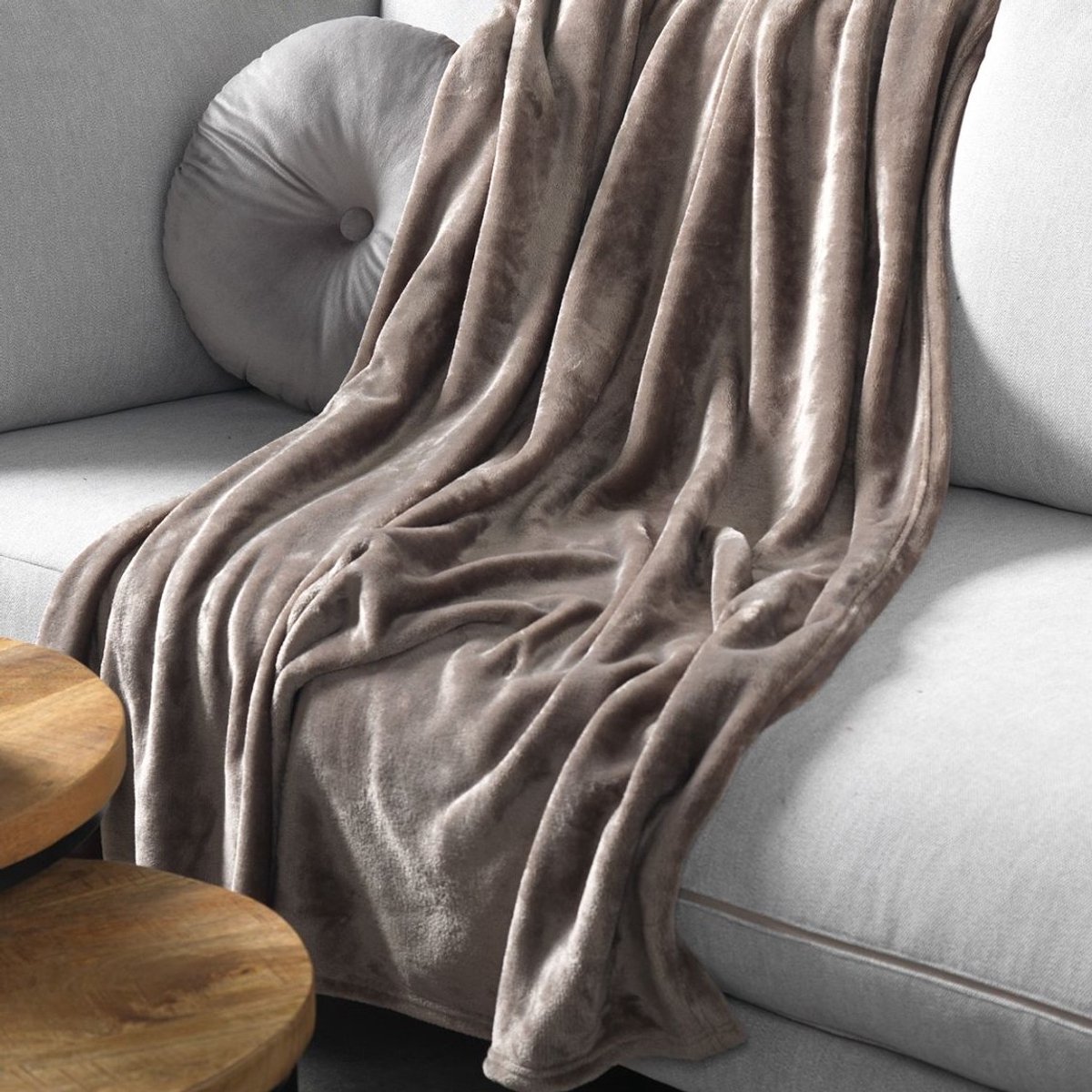 Dutch Decor SIDNEY - plaid 140x180 cm - fleece deken - 100% gerecycled - Driftwood - taupe