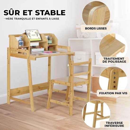 Bureau et chaise en bois, avec des gros plans sur les bords lisses, le polissage et les fixations à vis.