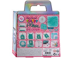 foto van Grafix Make your own fluffy bag charm