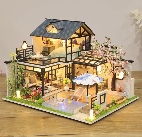 GuDoQi DIY Miniatuur Huis Kit - Poppenhuis Met Meubels & Muziek - Simpel Leven Model - Handgemaakt Cadeau - Voor Volwassenen - Bouwpakket Met Verlichting