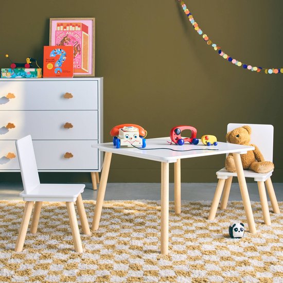 sweeek - Vierkante kindertafel met 2 stoelen, dennenhouten poten van Sweeek — afbeelding 4