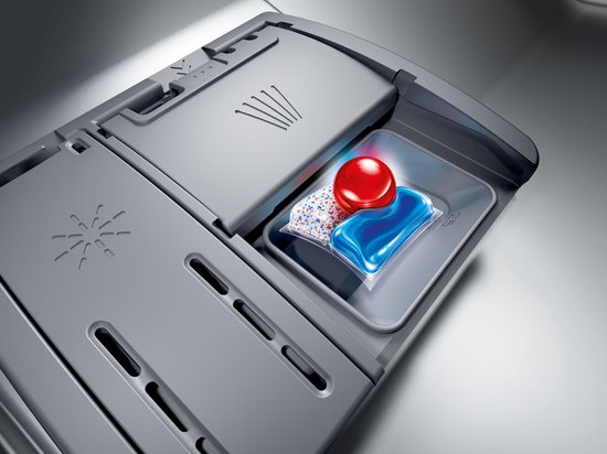 Bosch SMS4EVW08E - Serie 4 - Vaatwasser - Vrijstaande vaatwasser - 60 cm - Wit - Energielabel B - Home Connect - Efficient Dry: verbeterde droogprestaties door de automatisch geopende deur