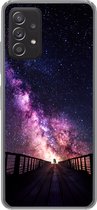 Geschikt voor Samsung Galaxy A33 5G hoesje - Heelal - Sterrenstelsel - Paars - Jongens - Meisjes - Kinderen - Siliconen Telefoonhoesje
