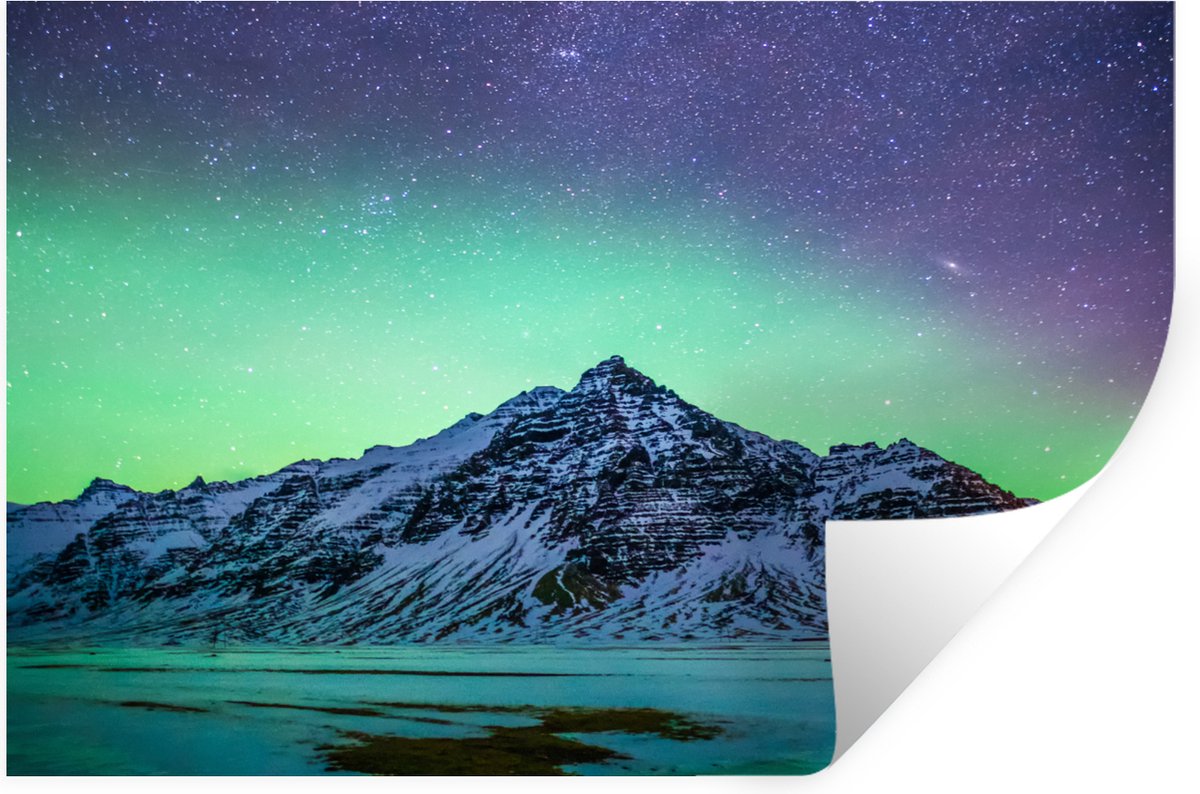 Muurstickers - Sticker Folie - Berg - Noorderlicht - Zweden - Sneeuw - Groen - Winter - 90