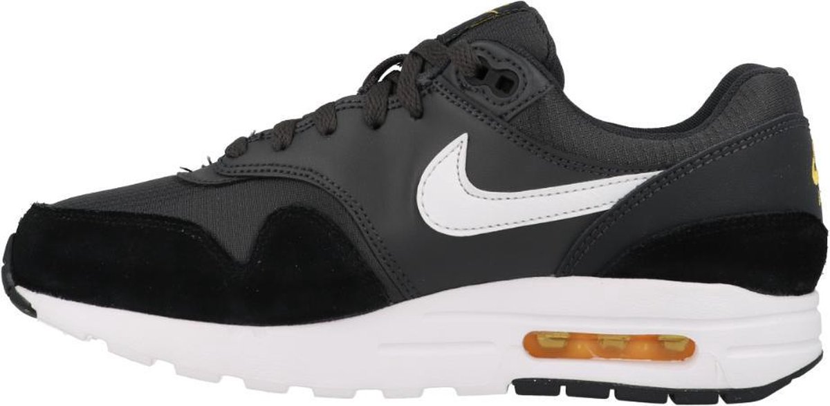 Nike Air Max 1 Sneakers - Maat 37.5 - Unisex - zwart/grijs/wit | bol.com