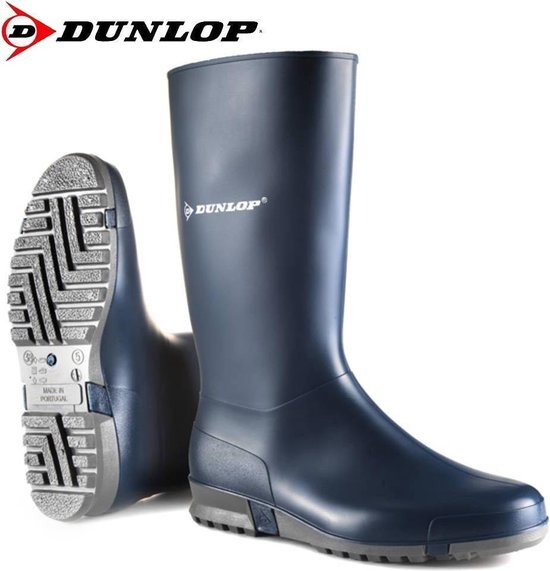 Donkerblauwe Dunlop regenlaarzen met Dunlop logo en profielzool.