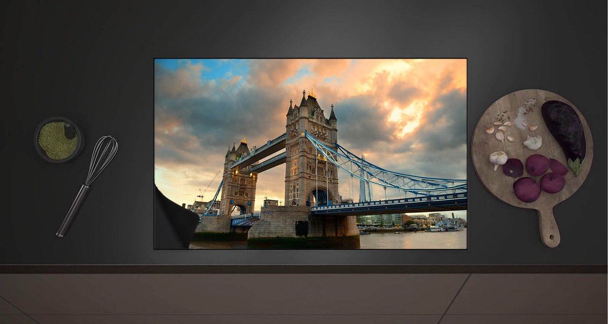 Inductieplaat Beschermer - Wolken boven Towerbridge in Londen - 80x52 cm - 2 mm Dik - Inductie Beschermer met zwarte kern