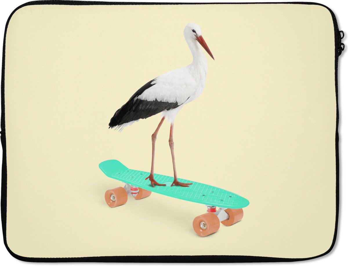 Laptophoes 17 inch - Ooievaar - Dieren - Skateboard - Geel - Laptop sleeve - Binnenmaat 41x28 cm - Zwarte achterkant