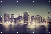 De nachtelijke skyline van Manhattan in New York City - Foto op Tuinposter - 225 x 150 cm