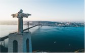 Cristo Rei waakt over de Portugese stad Lissabon - Foto op Forex - 120 x 80 cm