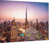 De stadslichten en skyline van Dubai City bij twilight - Foto op Plexiglas - 90 x 60 cm