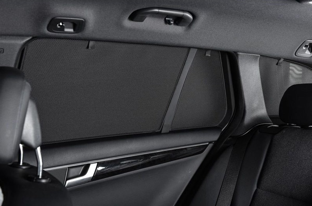 Privacy shades Toyota Avensis Station 2009- (alleen achterportieren 2-delig) autozonwering