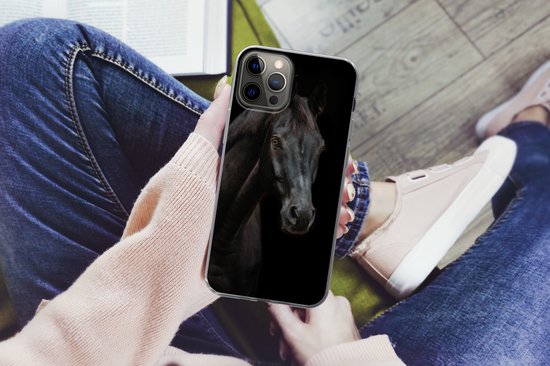 Coque iPhone 12 Pro - Cheval - Animal de la ferme - Zwart - Coque de téléphone en Siliconen