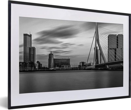 Fotolijst incl. Poster Zwart Wit- Skyline van Rotterdam bij zonsondergang - zwart wit - 60x40 cm - Posterlijst