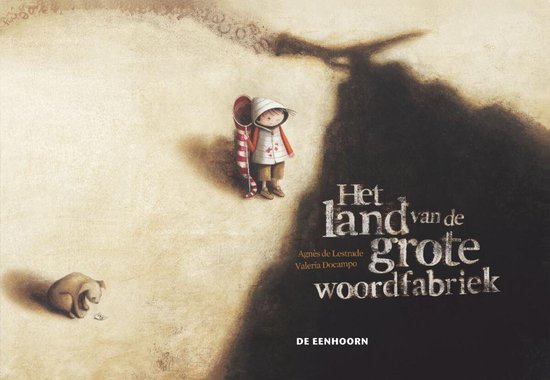 Boekomslag 'Het land van de grote woordfabriek' met een kind, een hond en een grote schaduw in sepia tinten.