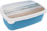 Broodtrommel Blauw - Lunchbox - Brooddoos - Strand - Water - Turquoise - 18x12x6 cm - Kinderen - Jongen