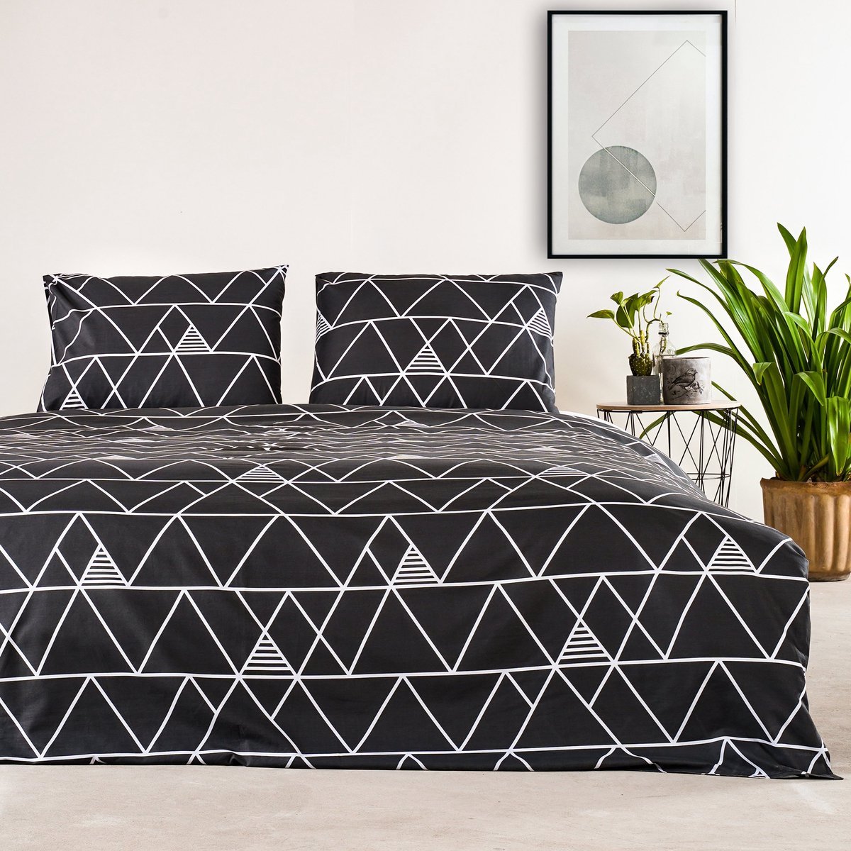 Charm & Co Geometric Triangle - Dekbedovertrek - Lits-jumeaux - 240 x 200/220 - Antraciet