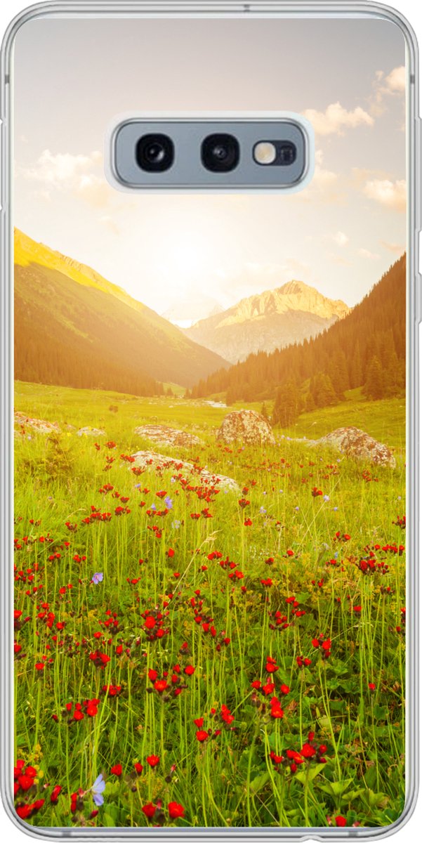 Telefoonhoesje Geschikt voor Samsung Galaxy S10e hoesje - Bloemen - Berg - Zon - Siliconen Telefoonhoesje Telefoonhoesje