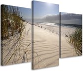 Trend24 - Canvas Schilderij - Strand en duin - Drieluik - Landschappen - 150x100x2 cm - Beige