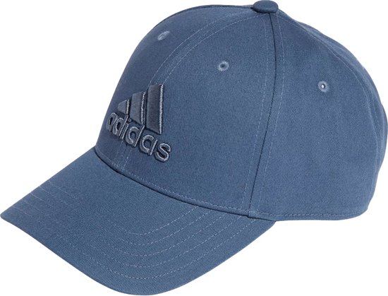 Adidas big tonal logo pet in de kleur blauw.