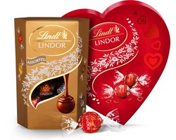 Lindt LINDOR Chocolade Bundel 400 gram - Melkchocolade, Witte chocolade, Pure chocolade, Hazelnoot chocolade - Rood Hart - Chocolade Cadeau - Kerstcadeau