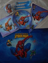 Spiderman Feestpakket- Spiderman - Verjaardag - Thema set kinderfeest - Jongen - Meisje - Versiering- Spiderman Verjaardag- Marvel- Slingers- Spiderman Tafelkleed- Themafeest - Spidey - Stoere Verjaardag - Superhelden tafeldecoratie- Superhero