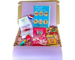 Cadeau box – Auto Rijbewijs – Geslaagd - Gefeliciteerd - Verrassing Pakket – Gift box – Grappig - Cadeau voor geslaagde rijbewijs – Kado – Sokken – Geschenkdoos – LuckyDay Socks – Maat 37-44