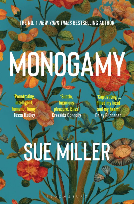 Boek 'Monogamy' van Sue Miller met een groenblauwe achtergrond met oranje en gele bloemen en bladeren.