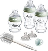 Tommee Tippee zuigflessen, Natural Start Glass Newborn Starter Set, 150 ml en 250 ml, Anti-koliek Glazen Flessen, borst-gelijkende spenen voor natuurlijk zuigen, zelfsteriliserend, Baby Feeding Essentials