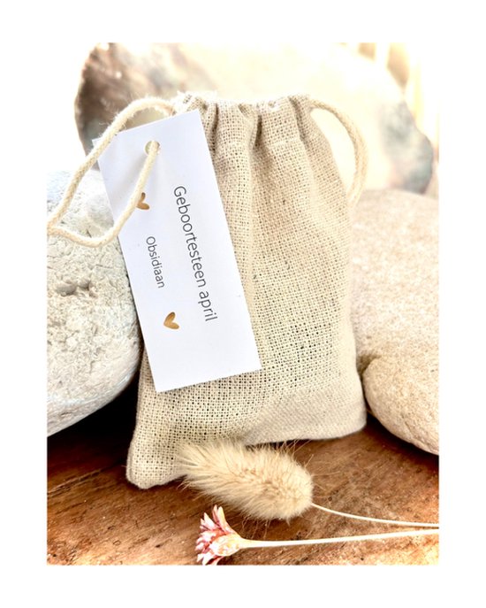 Pierre de naissance avril - Obsidienne brute - sachet - pierres précieuses - porte-bonheur - cadeaux originaux - félicitations - cadeau anniversaire pour lui - cadeau naissance