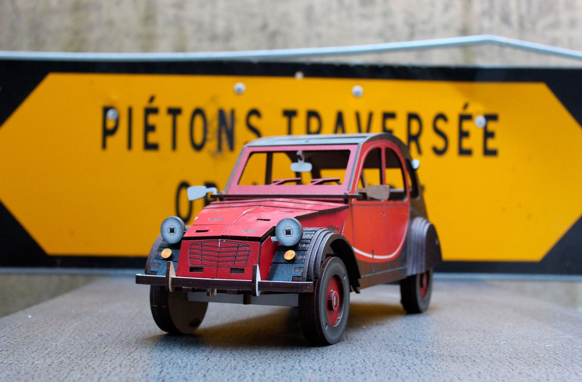 Agent Paper Rode Citroën 2CV 3D modelbouw Doe-het-zelf voor de liefhebber! verzamelobject kamer decoratie